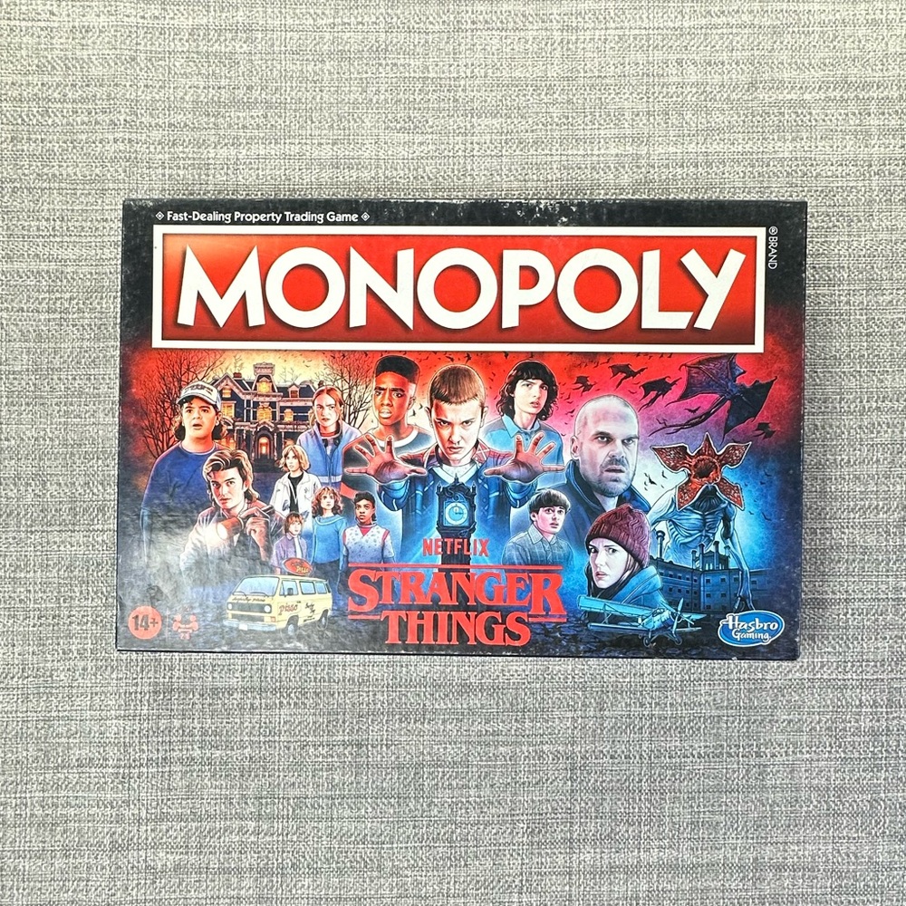 Hasbro Stranger Things 4 Special Edition Monoploy